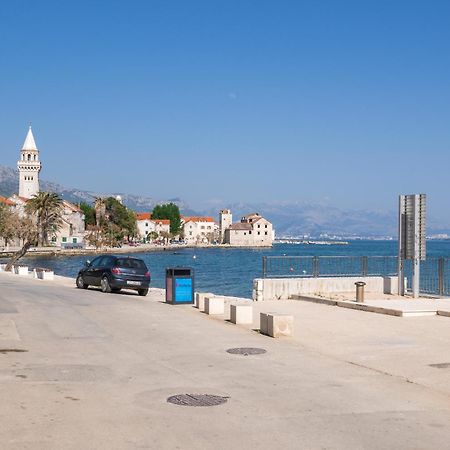 Beachfront Apartments Gabine Kastela Exterior photo