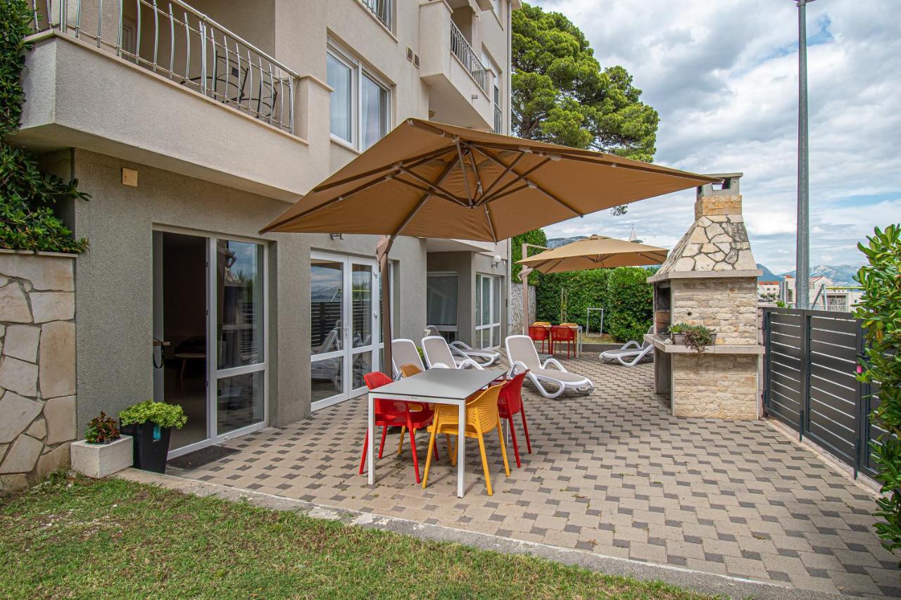Beachfront Apartments Gabine Kastela Exterior photo