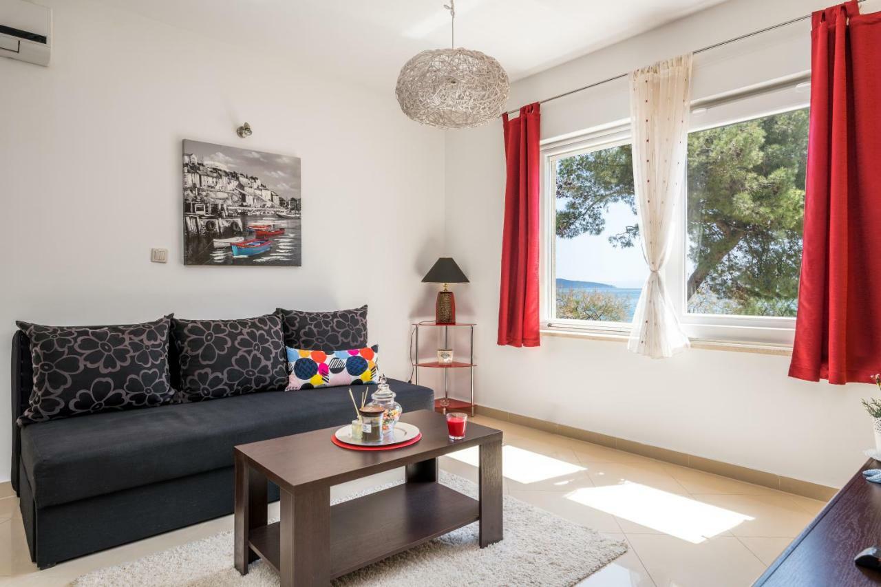 Beachfront Apartments Gabine Kastela Exterior photo